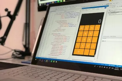 Visual Studio Code review featured image