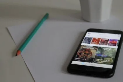 RSS feed content syndication mobile