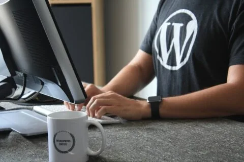 How to Set Up Cloudflare for WordPress the Right Way | Photo by Fikret tozak on Unsplash