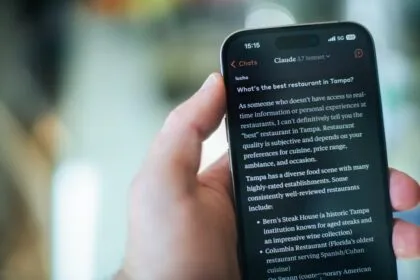 How to Use Claude AI for Writing: A Beginner’s Guide (2026) | Photo by Aerps.com on Unsplash